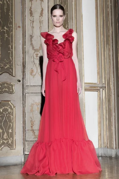 Look 30